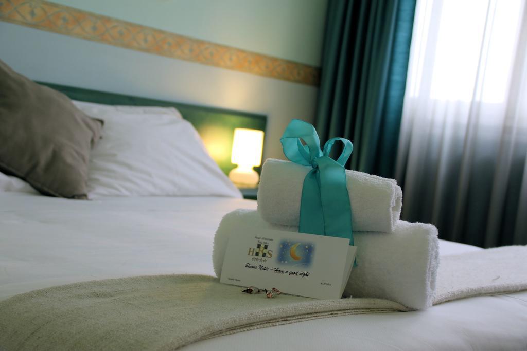 Hotel Salera อัสตี ภายนอก รูปภาพ